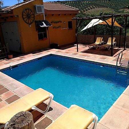 Cortijo Petra Bed & Breakfast Villanueva del Rosario Exterior photo