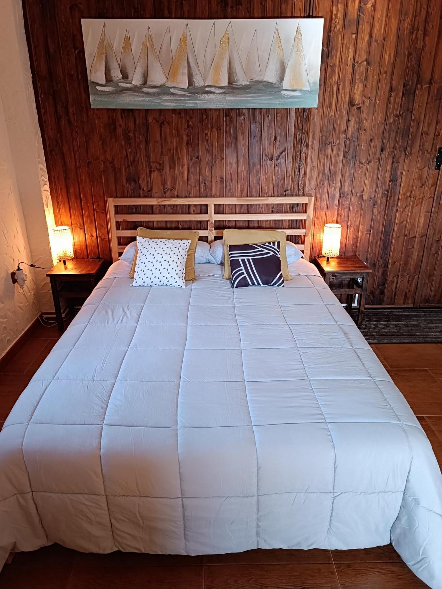 Cortijo Petra Bed & Breakfast Villanueva del Rosario Exterior photo