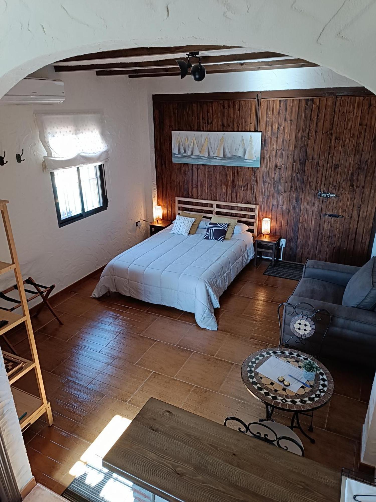 Cortijo Petra Bed & Breakfast Villanueva del Rosario Exterior photo